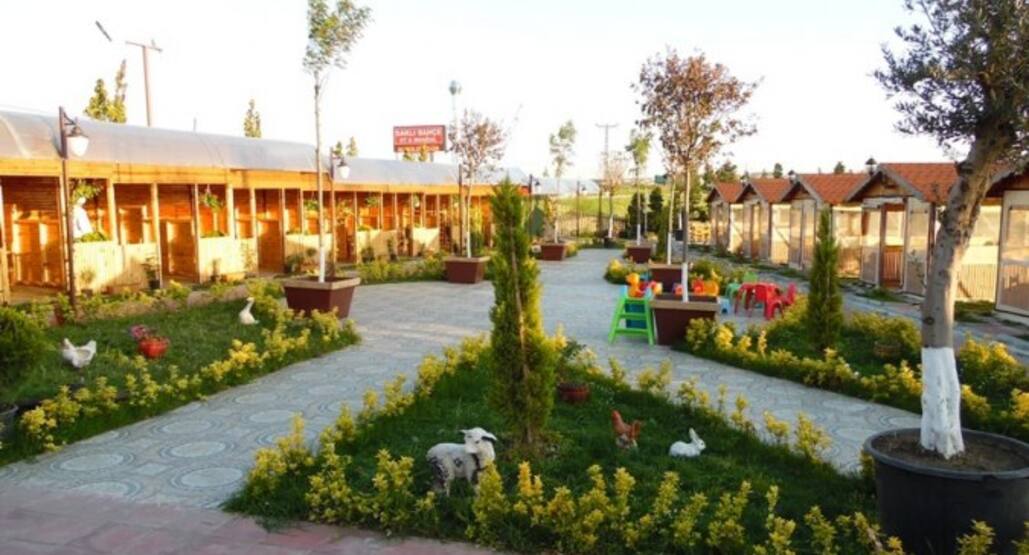 Sakli Bahce Kir Dugunu Izmir
